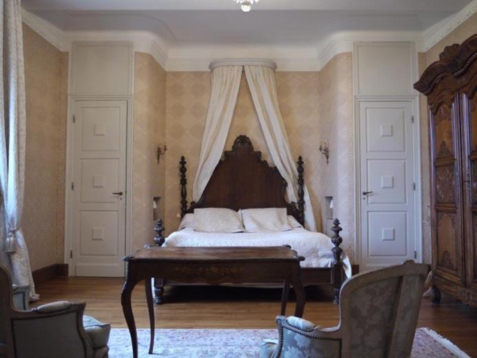 Chateau Francois D'O Hotel Courseulles-sur-Mer Room photo